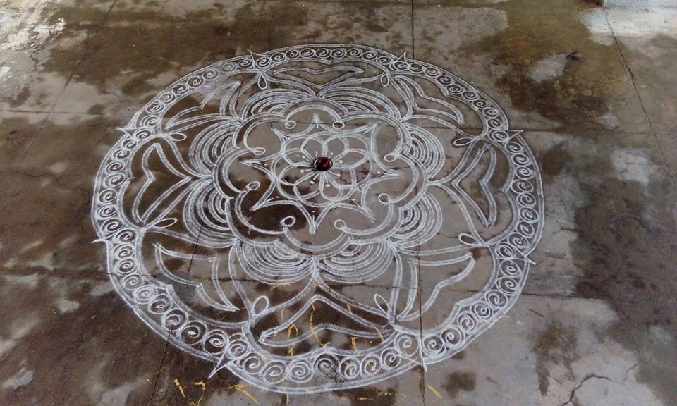 kolam design by uma raja 22