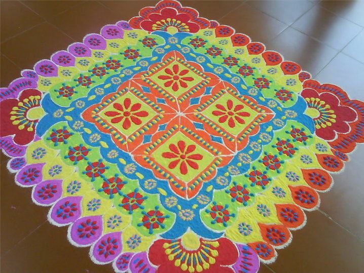 varalakshmi mandala rangoli design 5