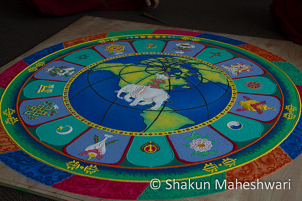 canvas mandana rangoli design by shakun maheswari 9