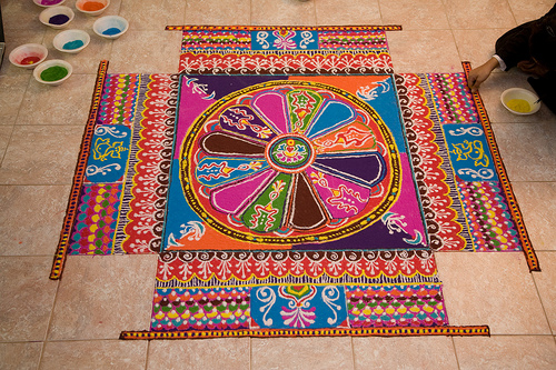 mandala rangoli design 4