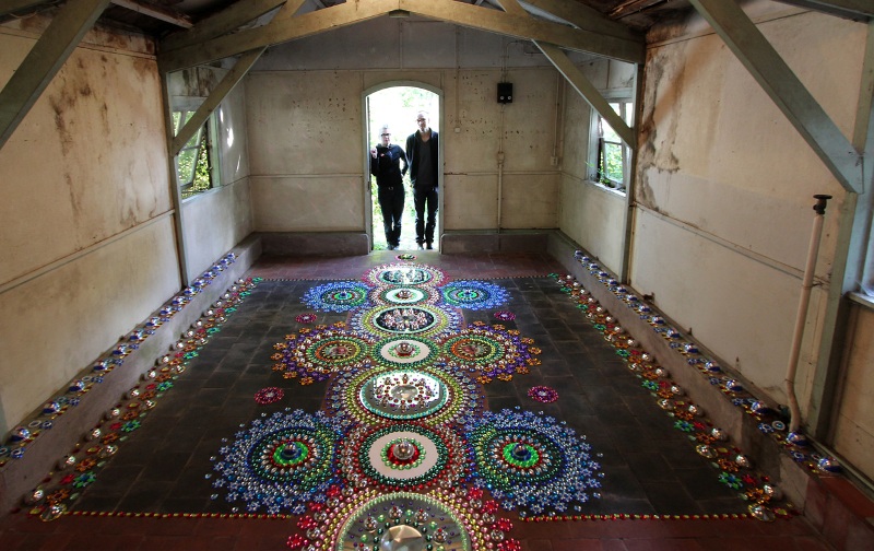 1 kaleidoscopic rangoli designs by suzan drummen