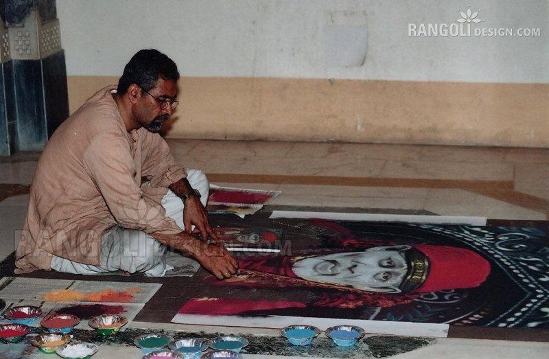 1 making saibaba portrait rangoli designs by abhay gadkari