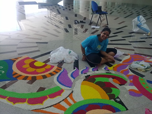 1 project rangoli designs by kanchan ratnani