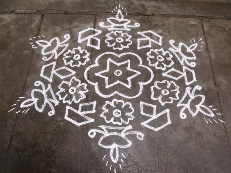 rangoli design by sudha balaji 15
