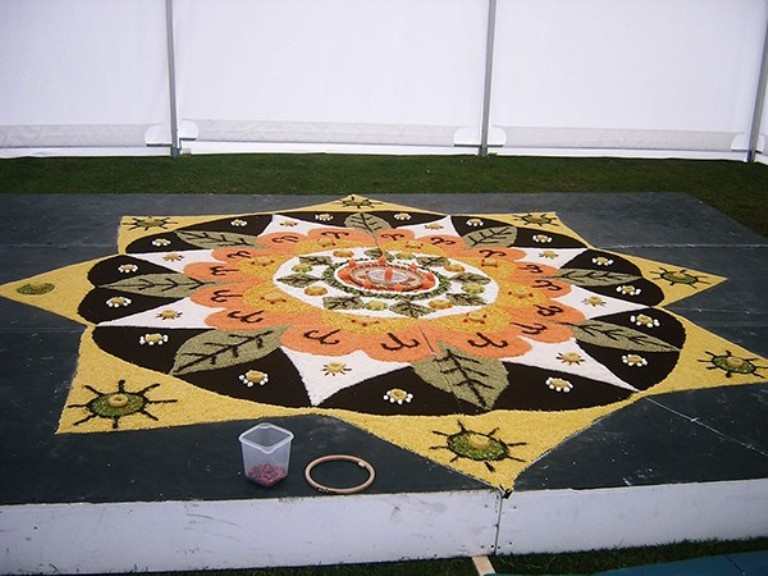 4 handsworth park rangoli design by ranbir kaur