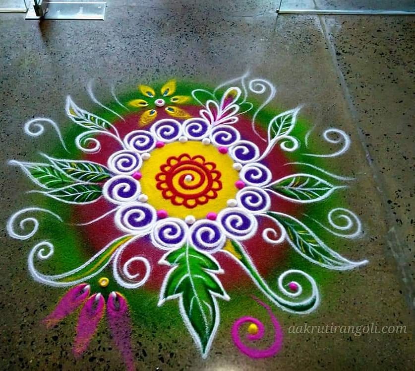 simple colorful rangoli design by aakruti